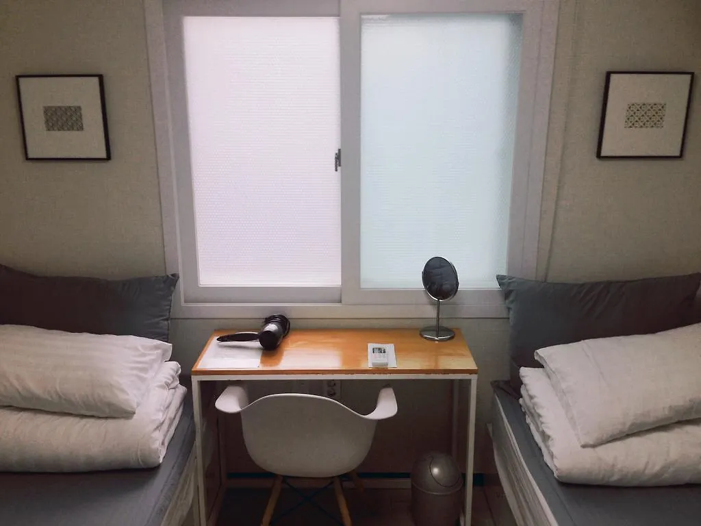 Guesthouse Mathilda Seoul 2*,  South Korea